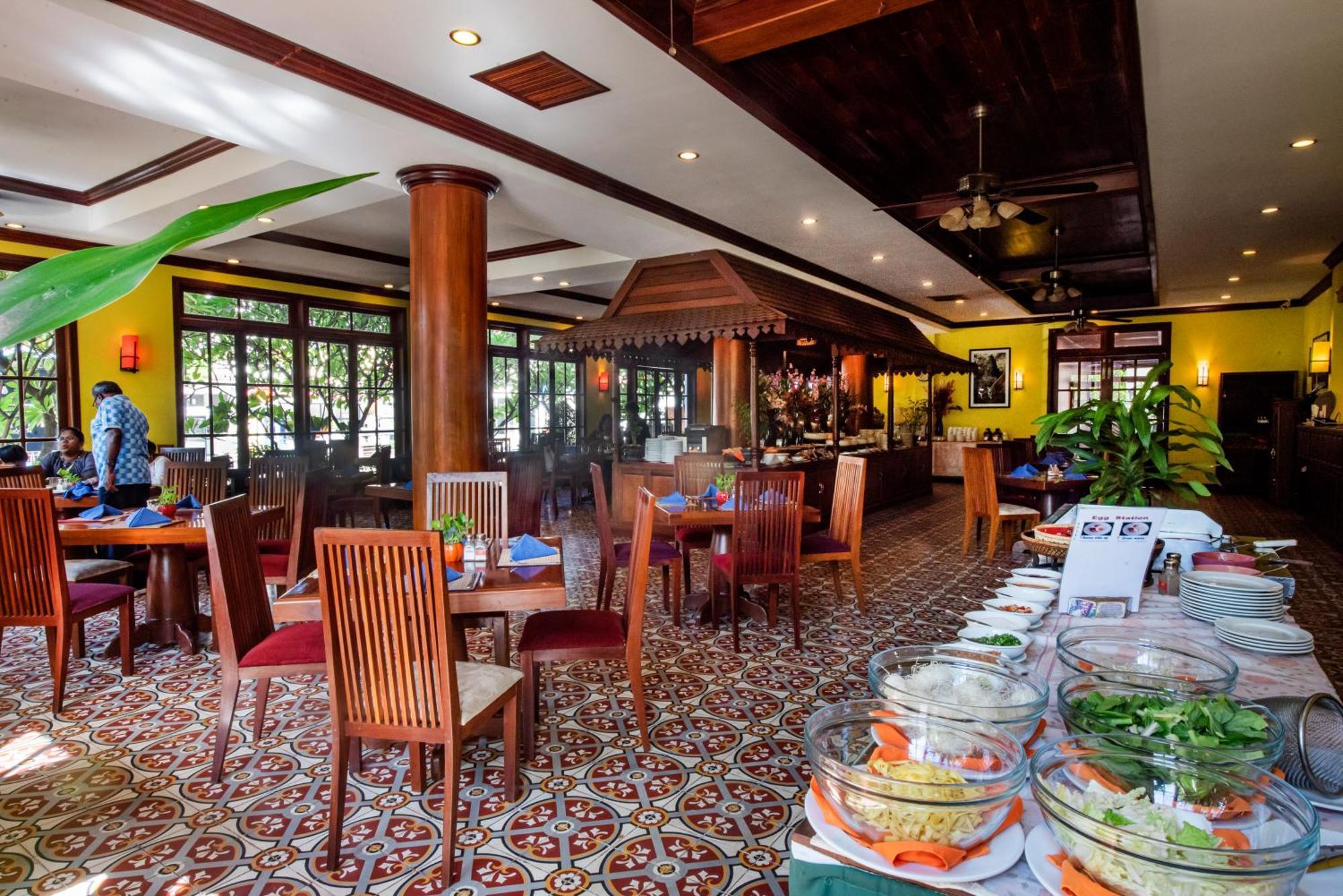 The Suite By Royal Crown Hotel Siem Reap Zewnętrze zdjęcie