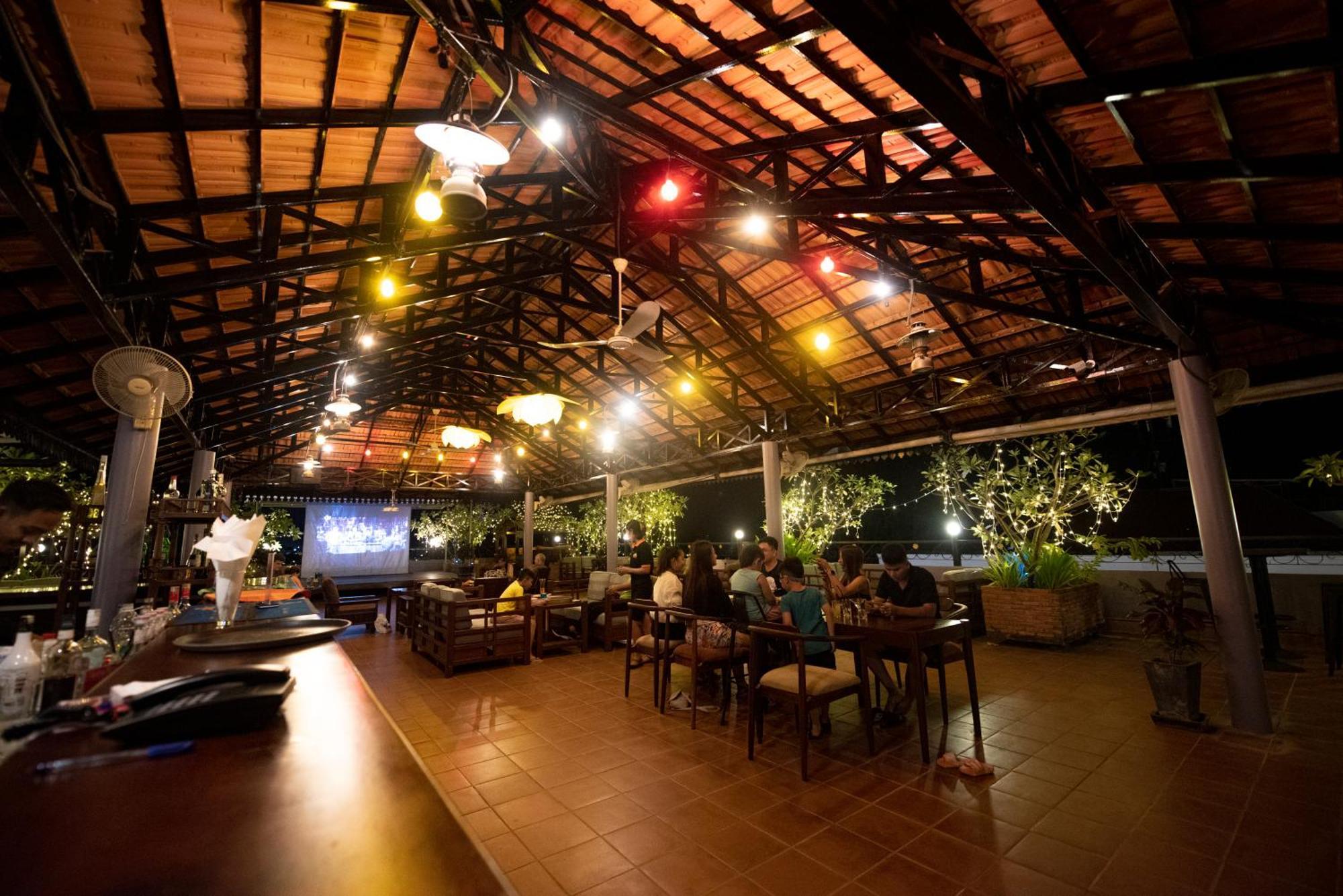 The Suite By Royal Crown Hotel Siem Reap Zewnętrze zdjęcie