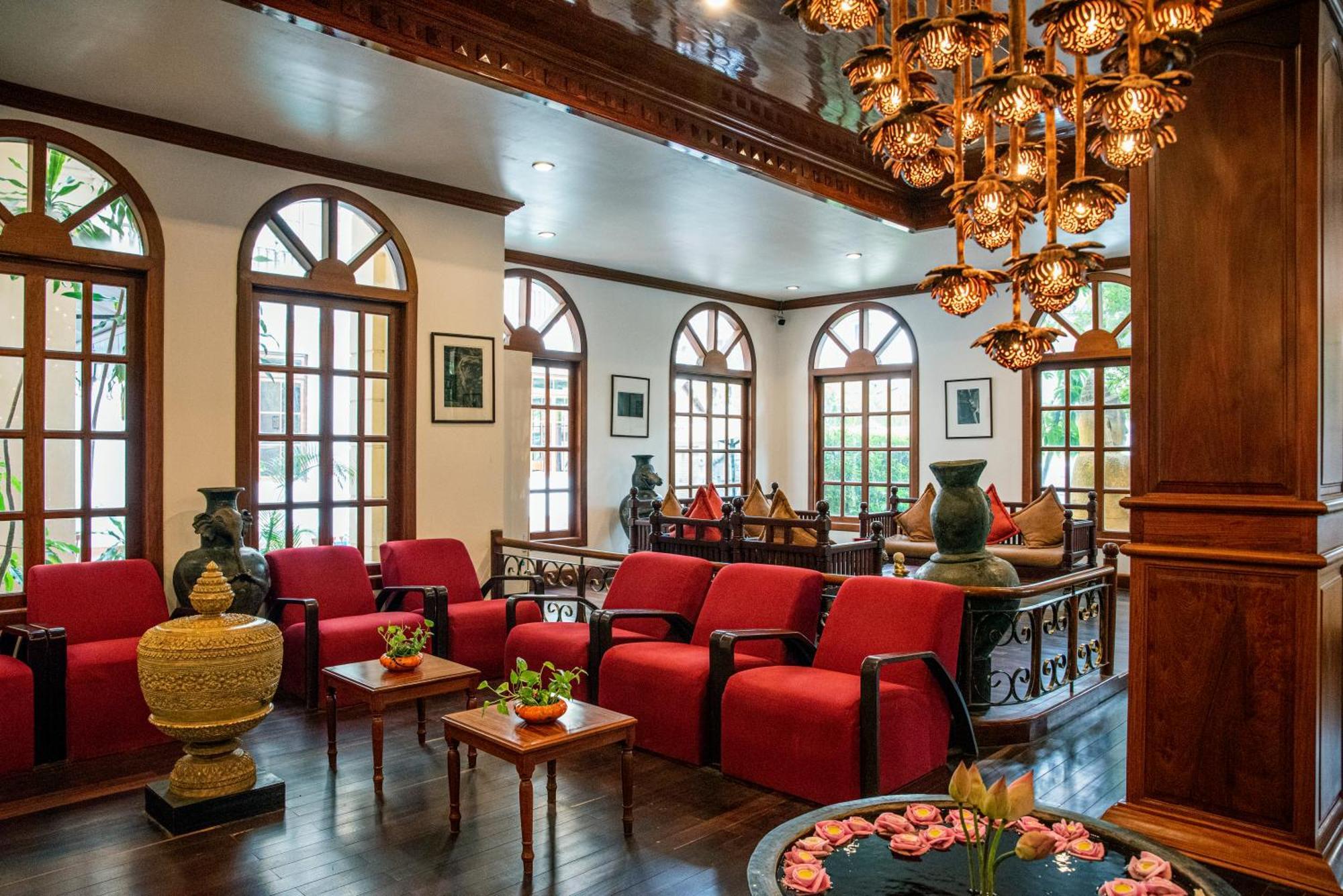The Suite By Royal Crown Hotel Siem Reap Zewnętrze zdjęcie