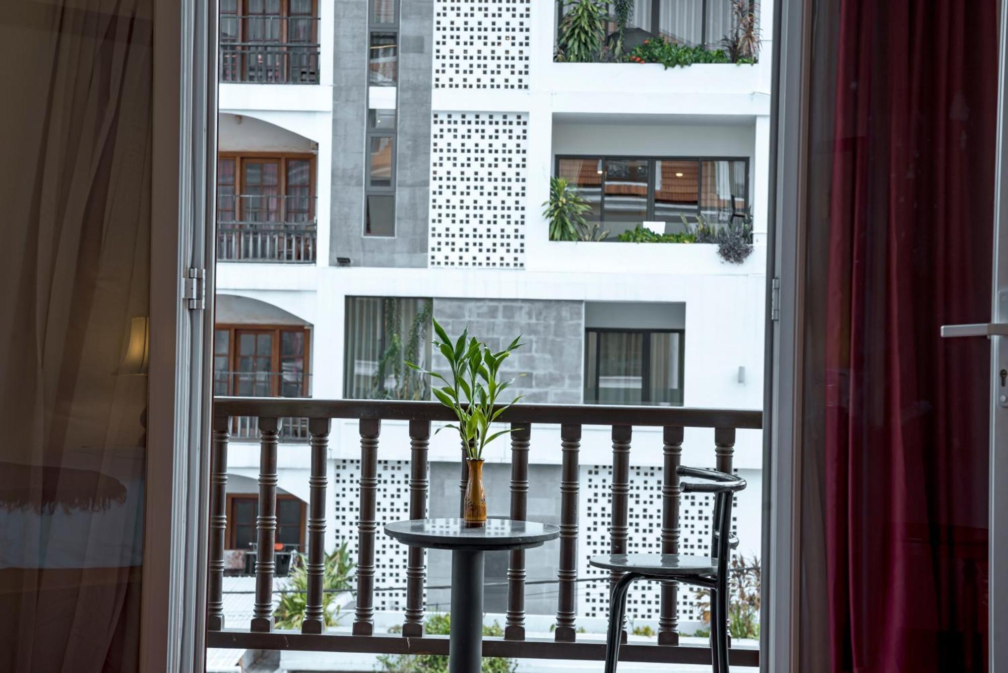 The Suite By Royal Crown Hotel Siem Reap Zewnętrze zdjęcie