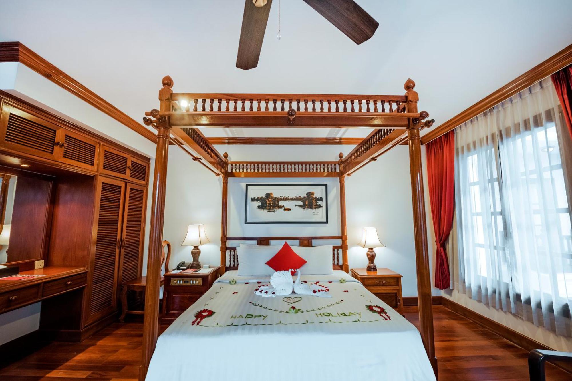 The Suite By Royal Crown Hotel Siem Reap Zewnętrze zdjęcie