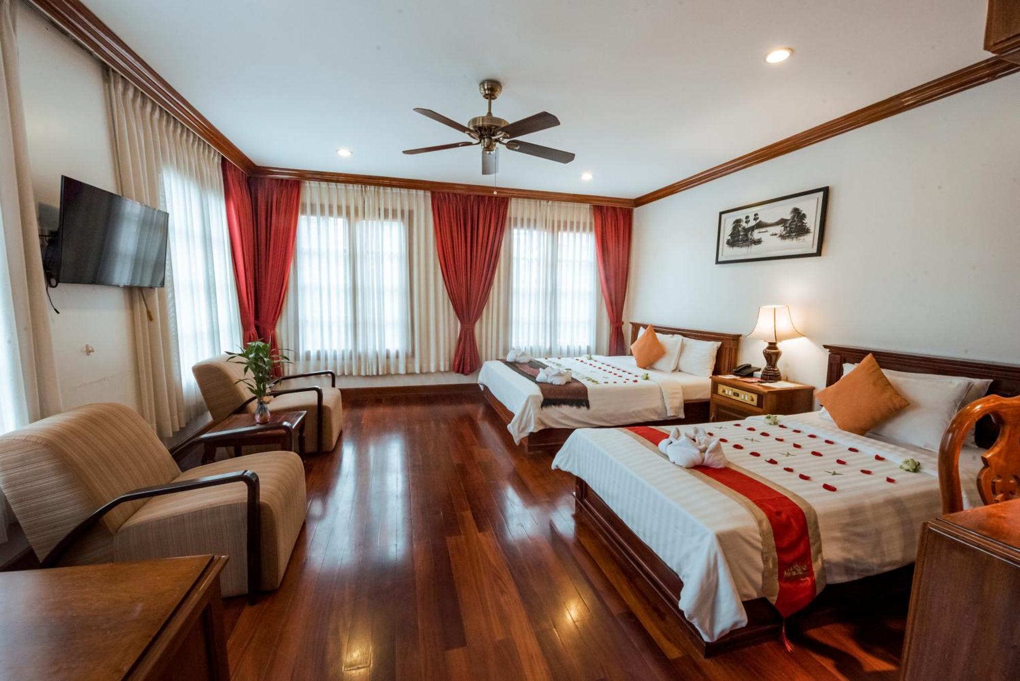The Suite By Royal Crown Hotel Siem Reap Zewnętrze zdjęcie