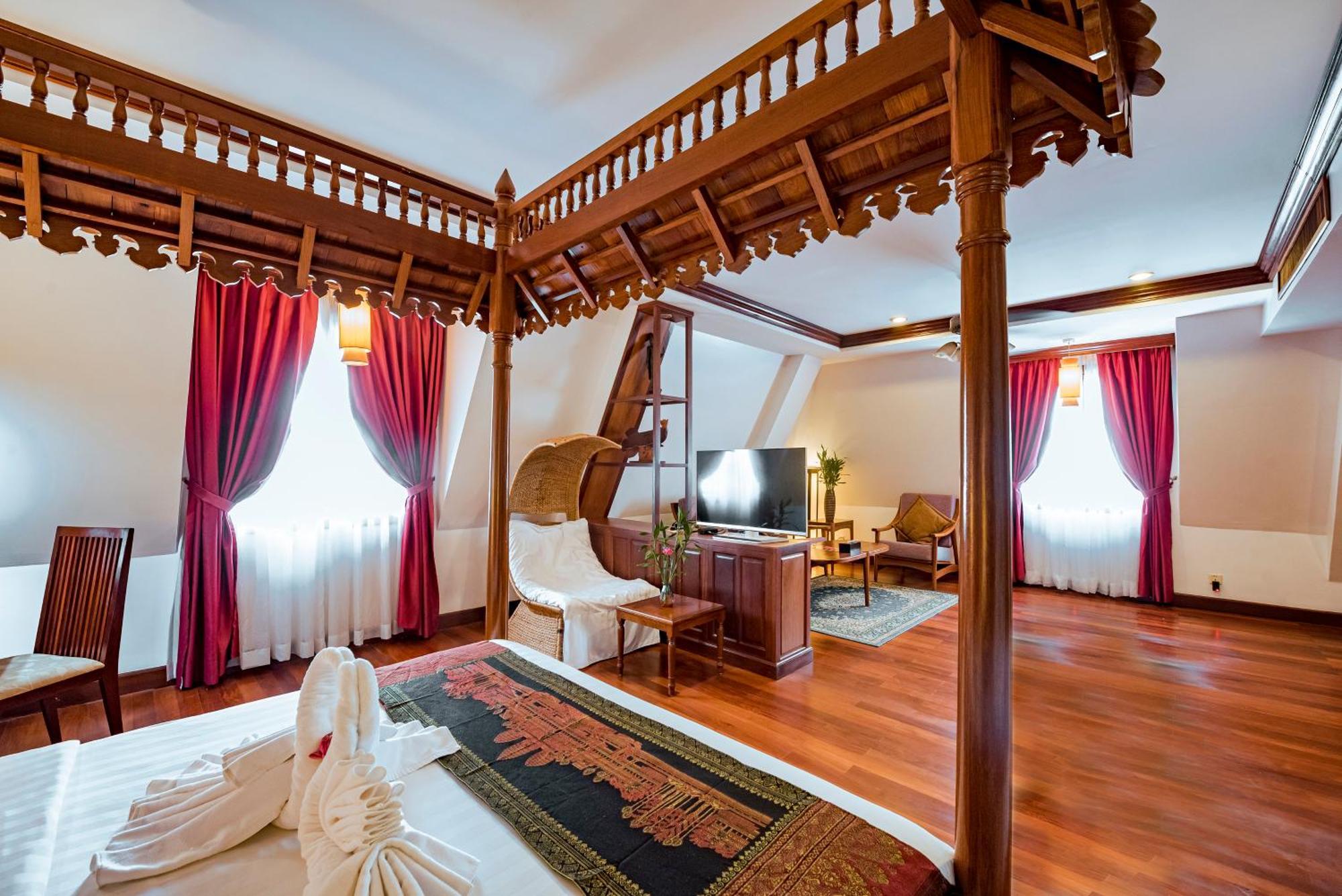 The Suite By Royal Crown Hotel Siem Reap Zewnętrze zdjęcie